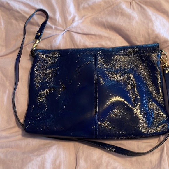 Royal blue patent leather hobo shoulder bag - Picture 6 of 6